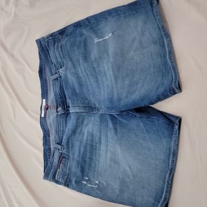 Tommy Hilfiger size 44 shorts denim